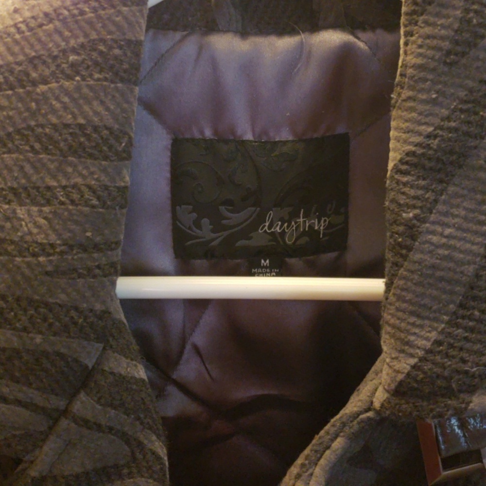 Daytrip Jacket - Picture 2 of 8